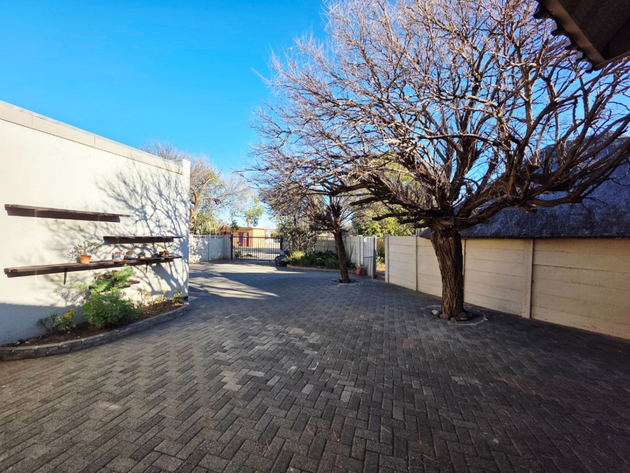 3 Bedroom Property for Sale in Dan Pienaar Free State